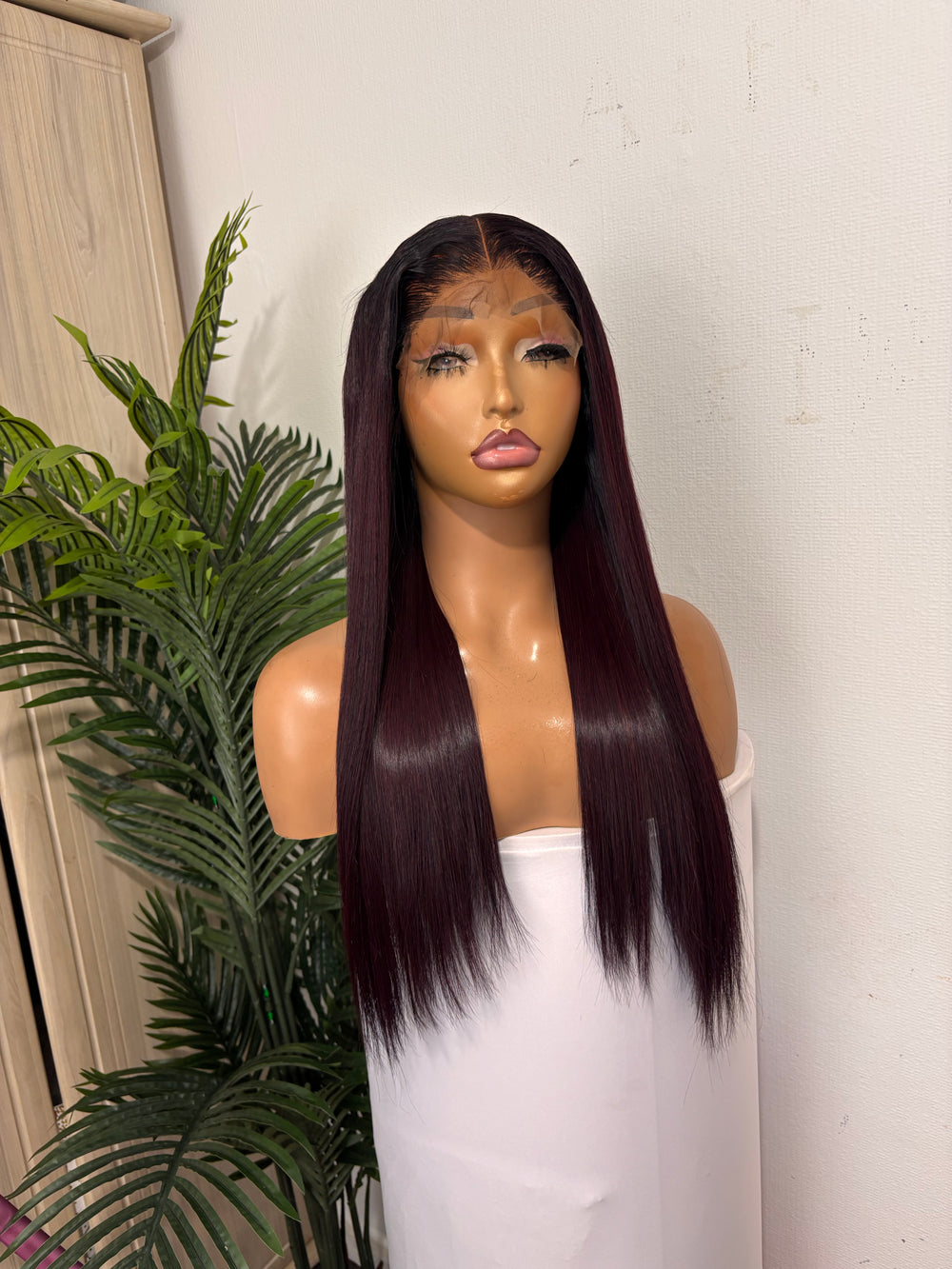 20 dark burgundy Vietnamese bone straight with 5 by 5 closure 300g